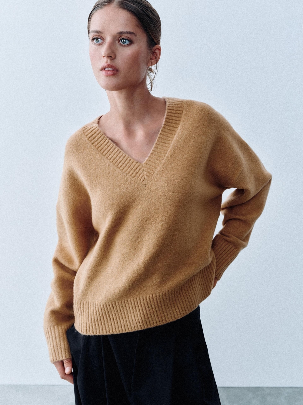Zara V-Neck Knit Tan Jumper Sweater in Brown